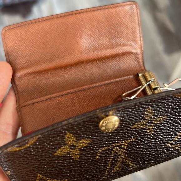Auth. LV Louis Vuitton Monogram Multicles 6 Key Ring Wallet Vintage - Picture 12 of 15